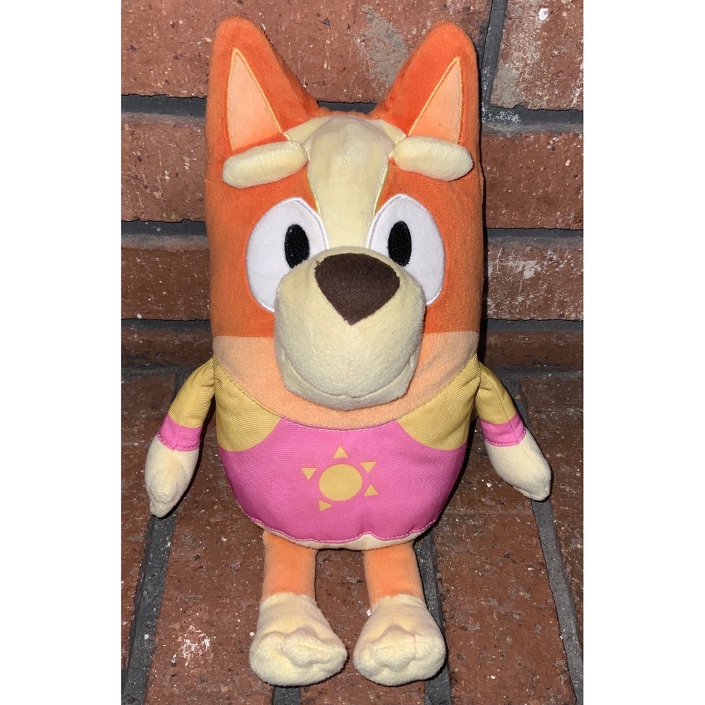 Bluey Talking Beach Bingo 13" Talking Plush Stuffed Animal Toy w/ 9 Phrases